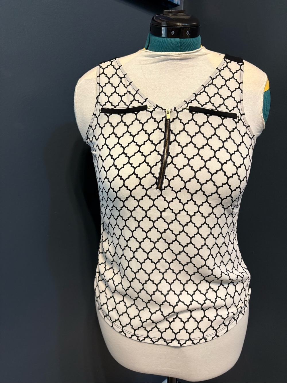 Express Black & White Geometric Zip Tank